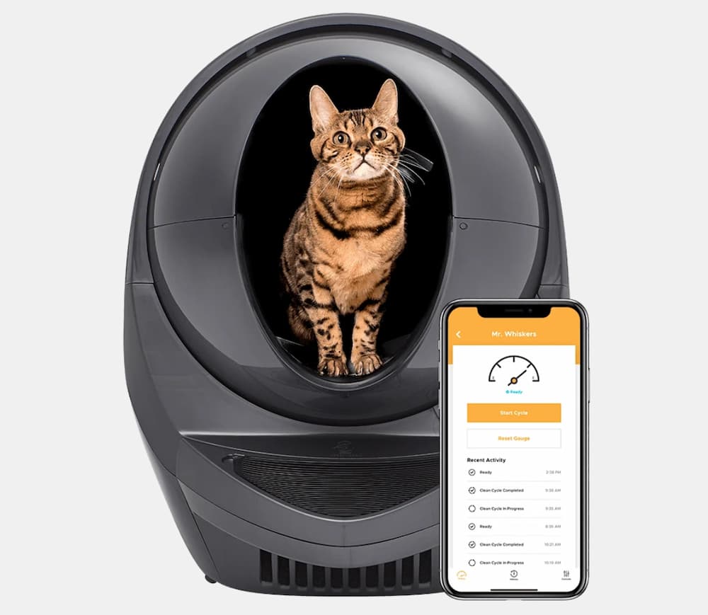Litter Robot self cleaning litter box