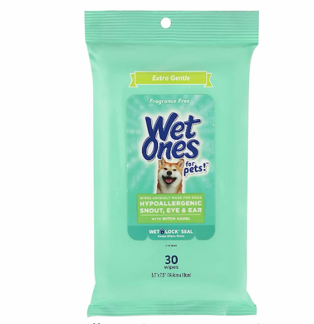 Best Dog Eye Wipes 7 Picks for Clean Peepers Great Pet Living